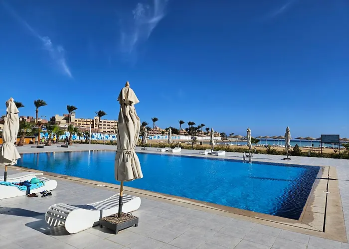 Free - Pool View With Wi-fi, Smart Tv, 3 Pools - Florenza Khamsin Hurghada